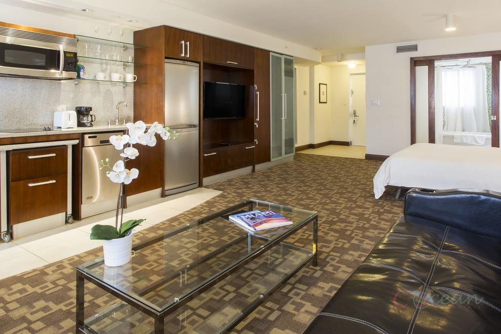 C Ocean Rentals At Strand Ocean Drive (Adults Only) ไมอามีบีช ภายนอก รูปภาพ