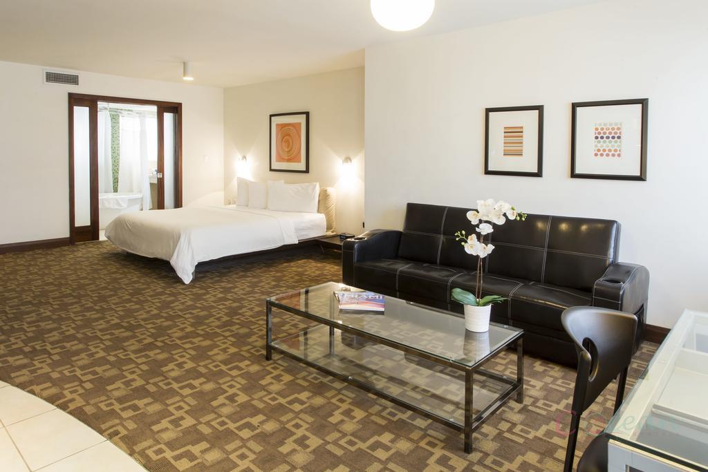 C Ocean Rentals At Strand Ocean Drive (Adults Only) ไมอามีบีช ภายนอก รูปภาพ