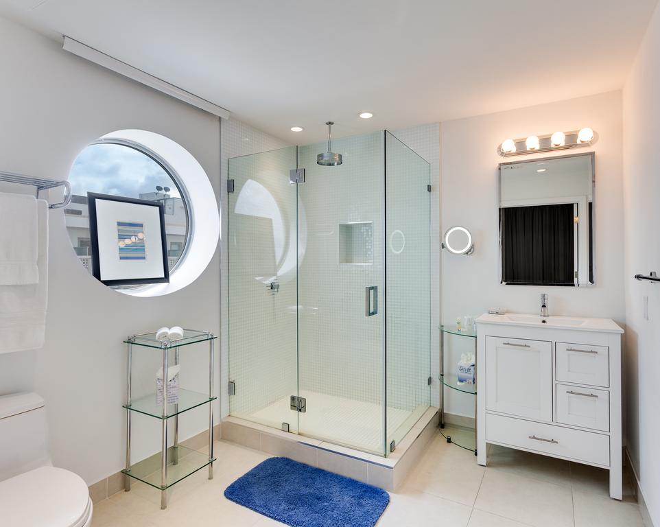 C Ocean Rentals At Strand Ocean Drive (Adults Only) ไมอามีบีช ภายนอก รูปภาพ