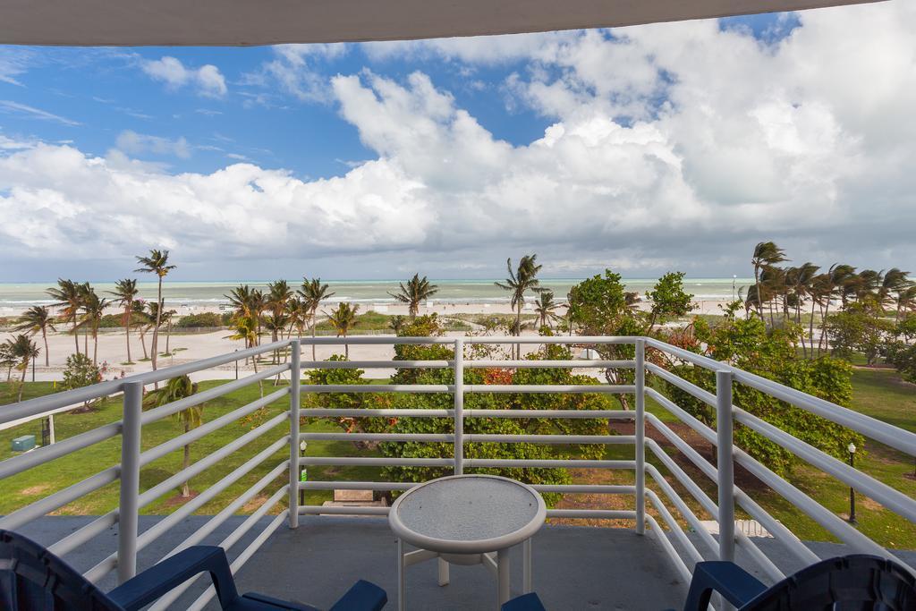 C Ocean Rentals At Strand Ocean Drive (Adults Only) ไมอามีบีช ภายนอก รูปภาพ