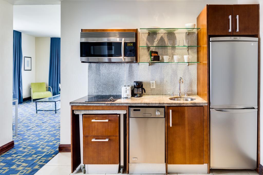 C Ocean Rentals At Strand Ocean Drive (Adults Only) ไมอามีบีช ภายนอก รูปภาพ