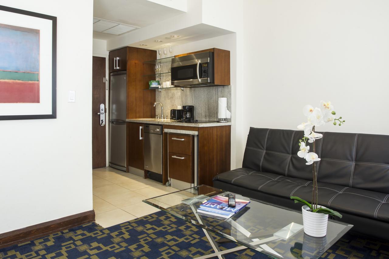 C Ocean Rentals At Strand Ocean Drive (Adults Only) ไมอามีบีช ภายนอก รูปภาพ